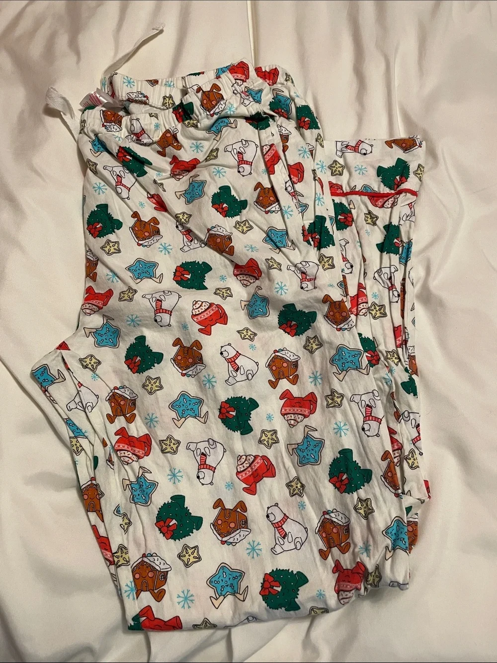 Wondershop White Kids Holiday Pajama Top with Red & Green Trim